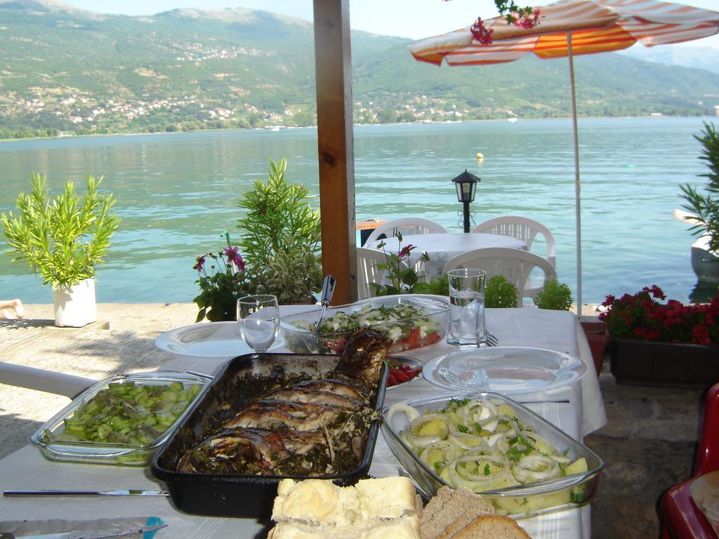 'By The Lake' Apartments Ohrid Eksteriør billede